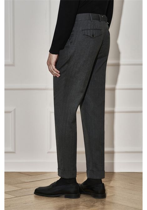 PT Torino Pantaloni Carrot in Lana e Cotone Grigio Scuro Uomo PT TORINO | Pantaloni | CO-ZSCLZB0CL10240